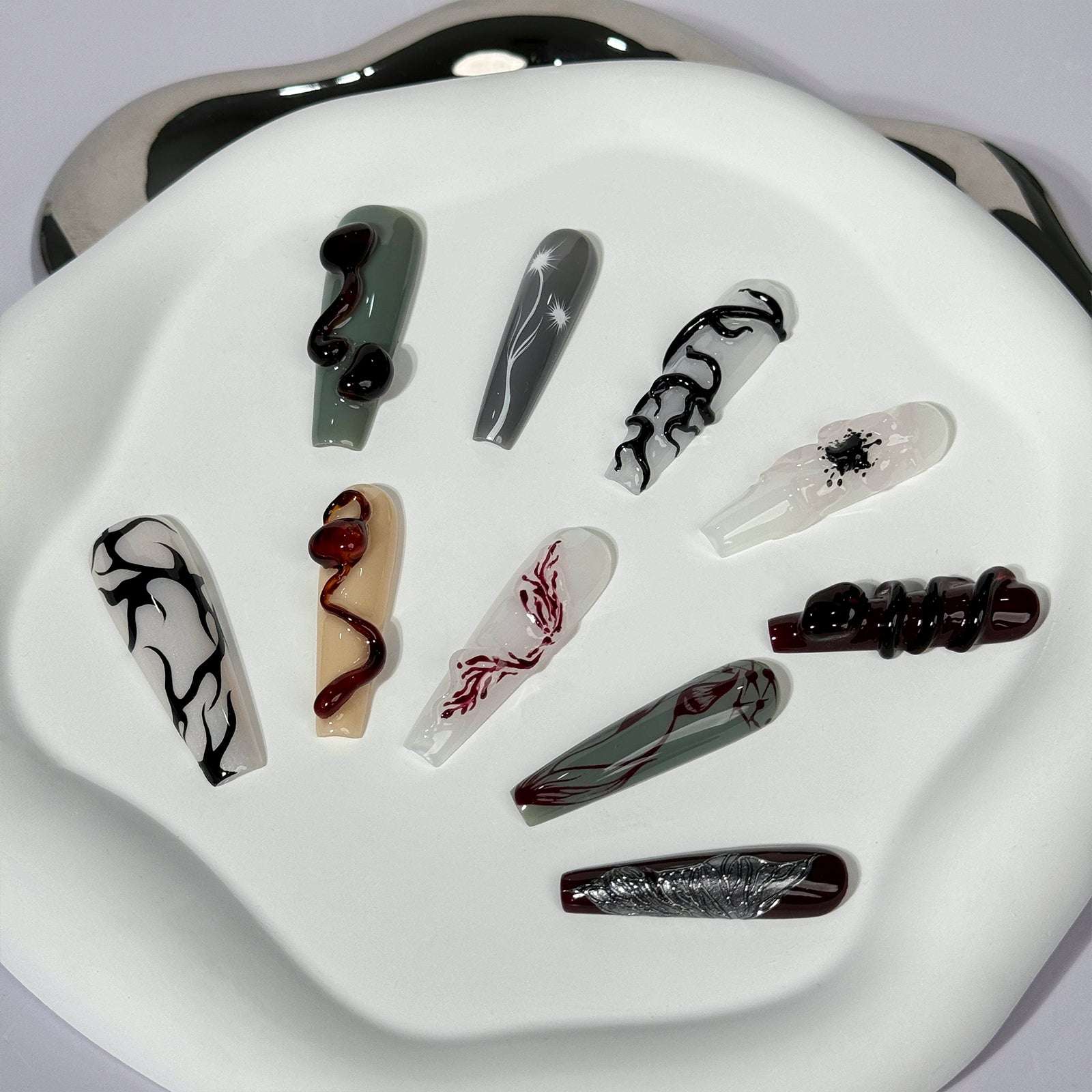 siva-nail-nocturnal-notes-gothic-press-on-nails-17-81d5c3f6-27b8-4340-bd36-0c7e49f4e523-_5