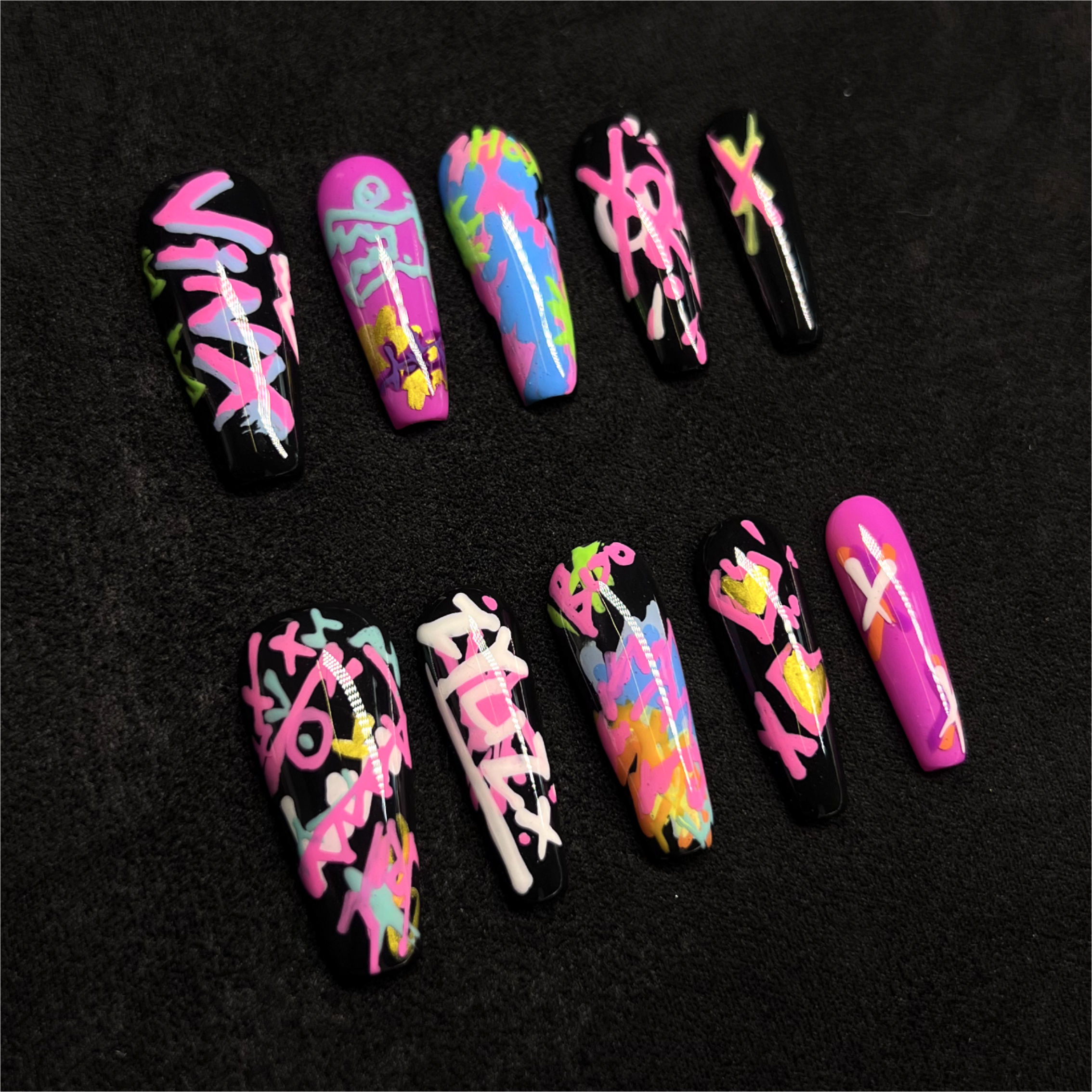 Siva Nail, Neon Groove, Style Graffiti, Ongles à coller faits main