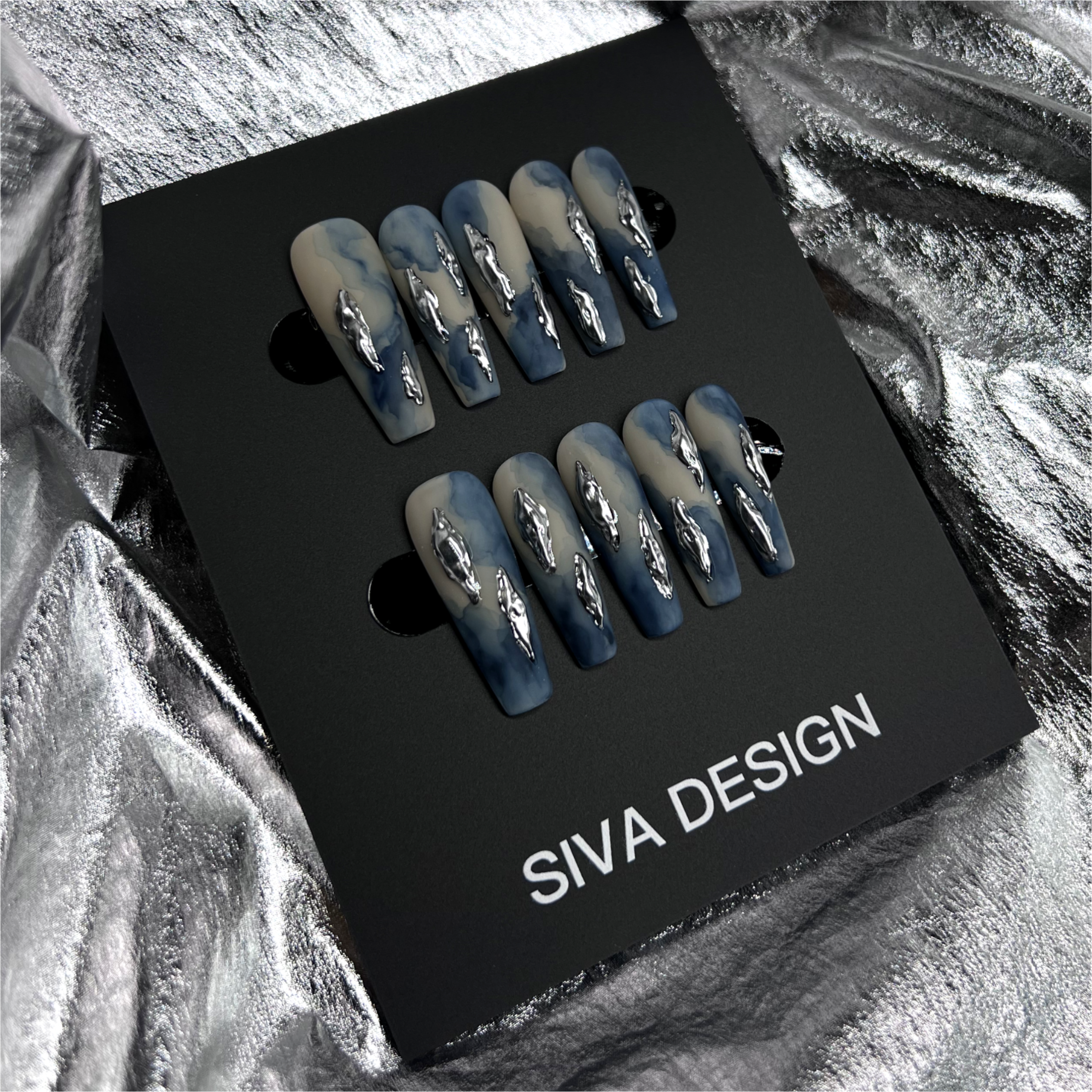 Siva Nail, Denim, Ongles à coller faits main de style artistique