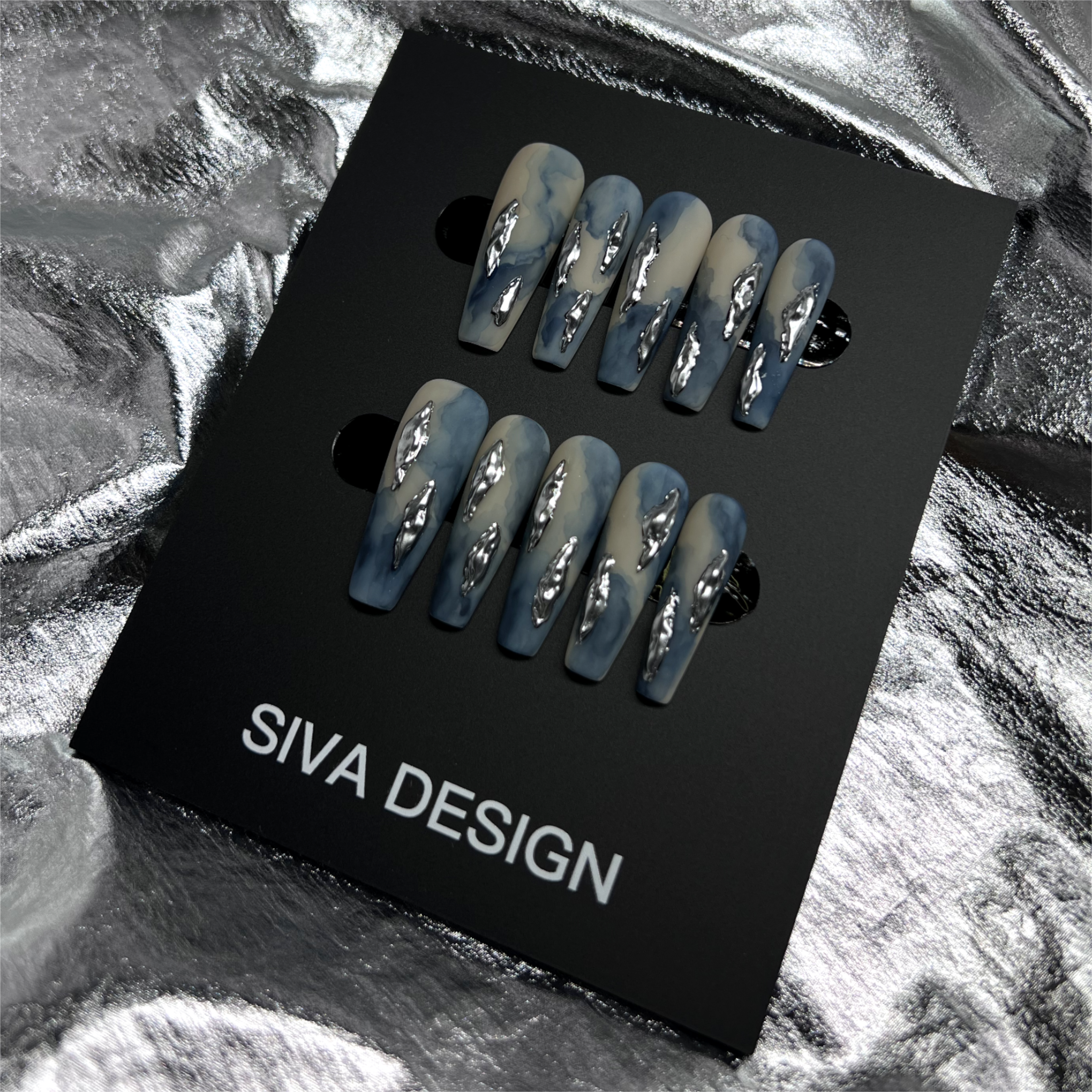 Siva Nail, Denim, Ongles à coller faits main de style artistique