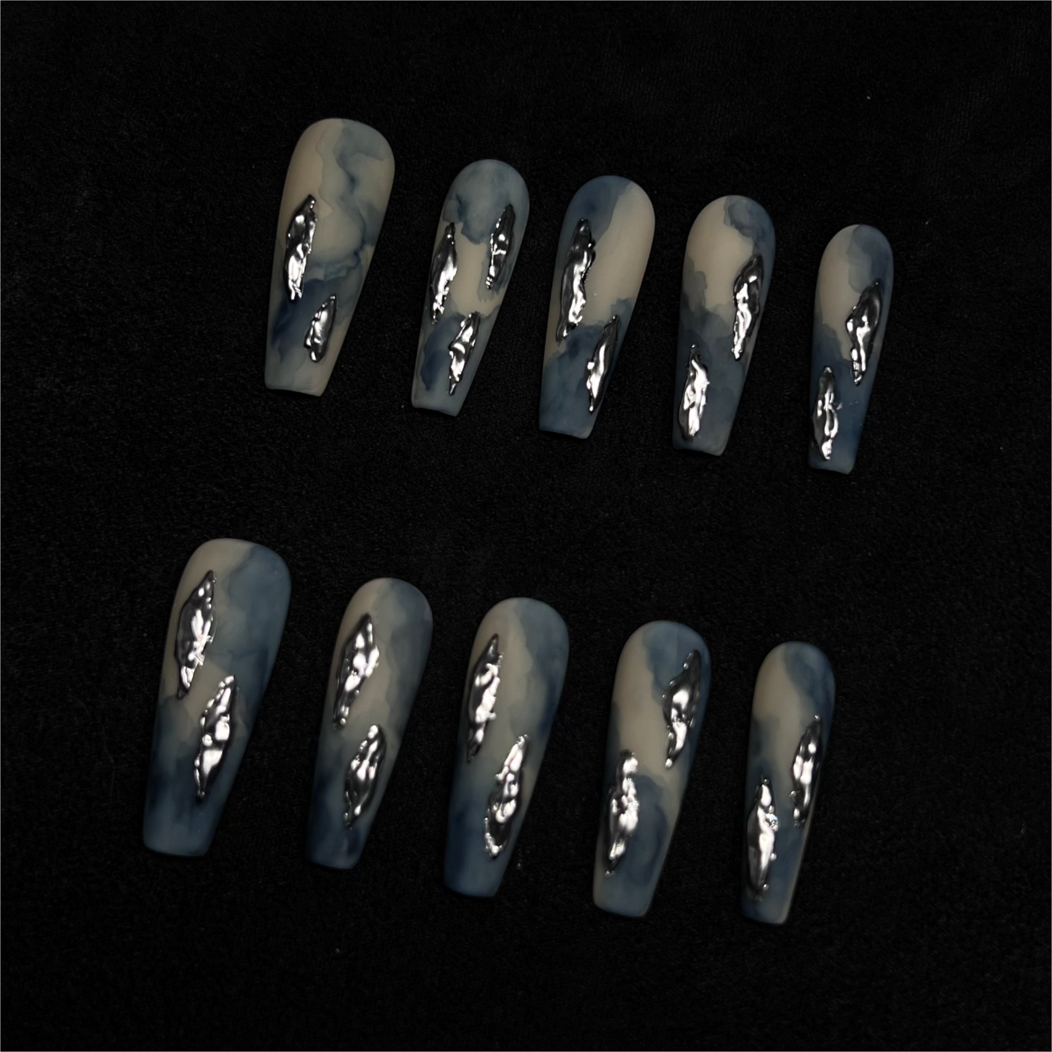 Siva Nail, Denim, Ongles à coller faits main de style artistique