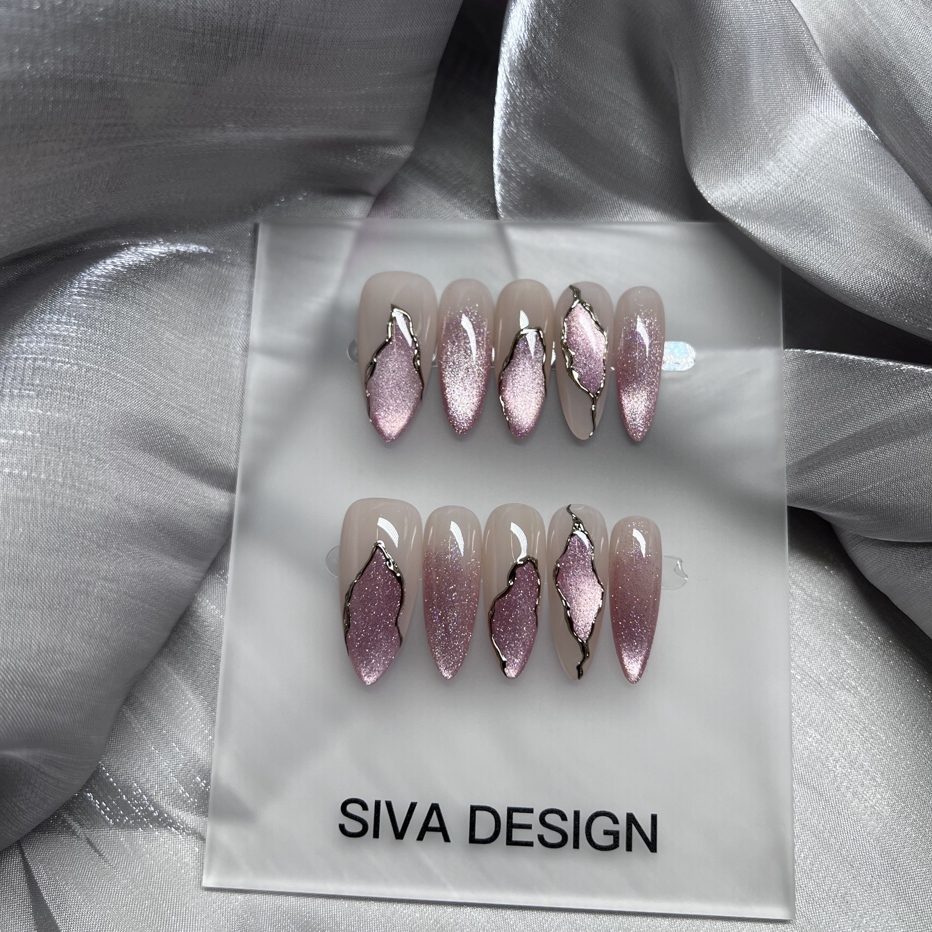 Siva Nail, Sunset Glow, faux ongles faits main rose radieux