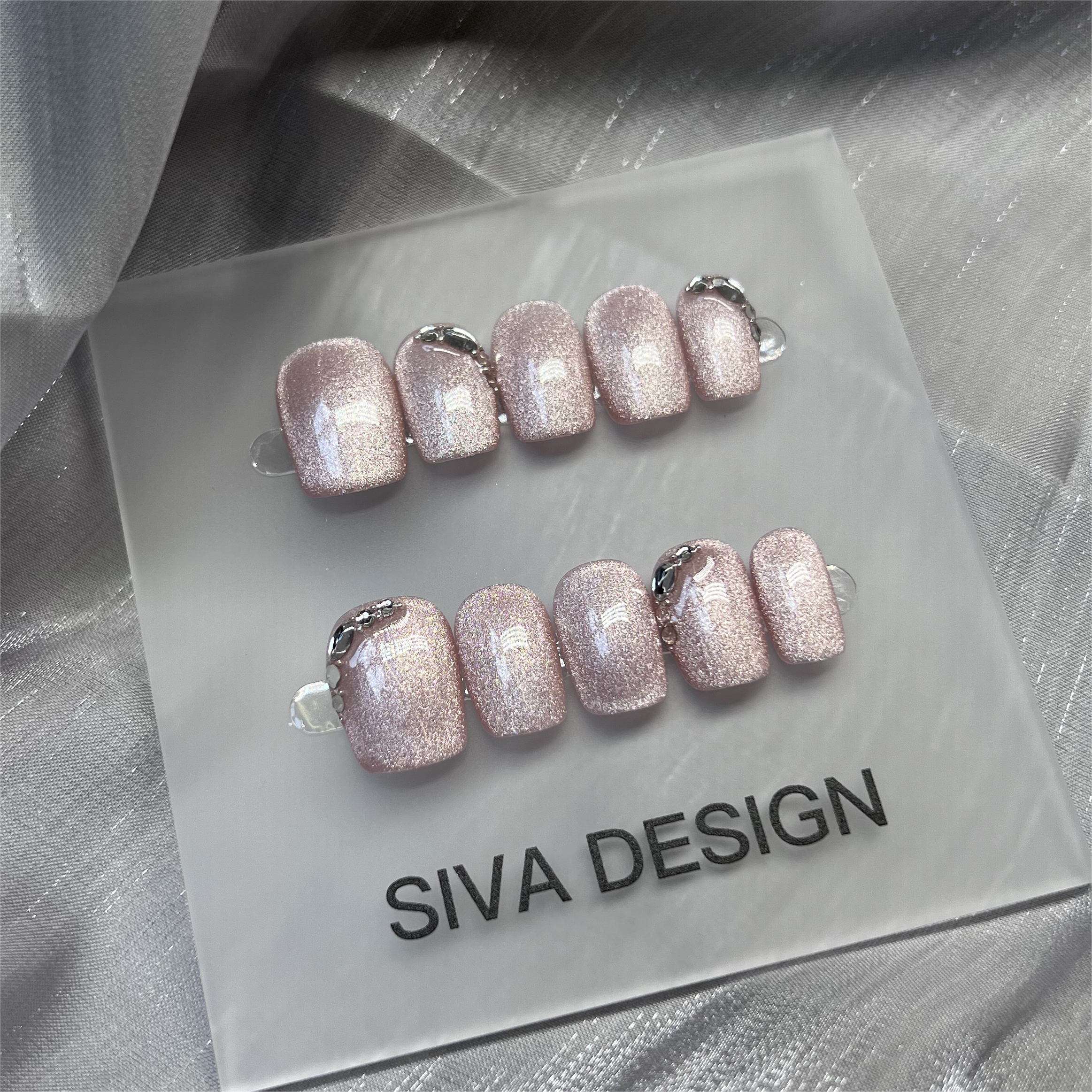 Siva Nail, Simple Pink Glossy, Moonlit Silk, Ongles glamour faits main