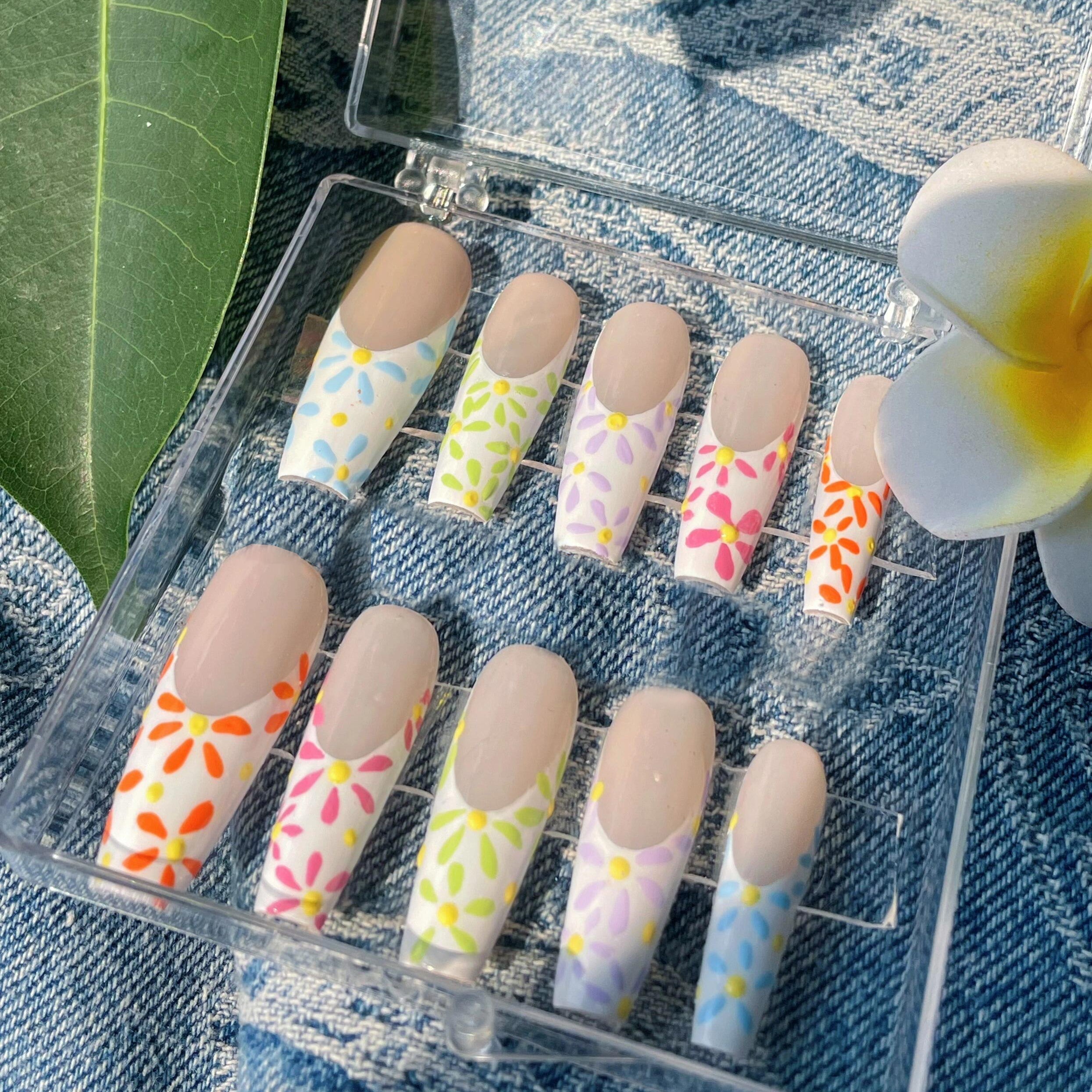 Siva Nail, Springtime Sonata, Floral vibrant, Ongles à coller faits main