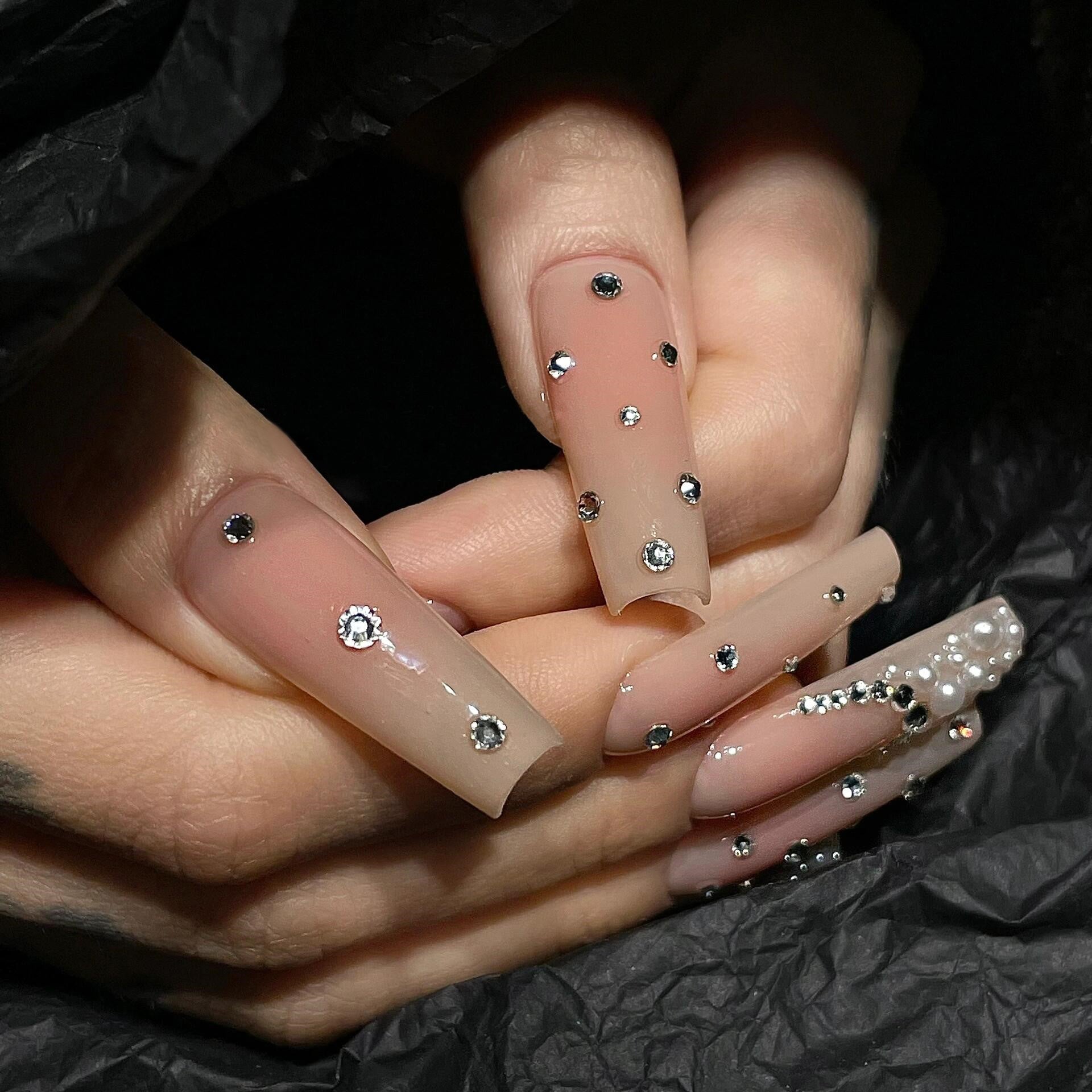 pearlescent-dreams-20240624114424_88f45d58-19c5-49f9-9717-d560d7e84283