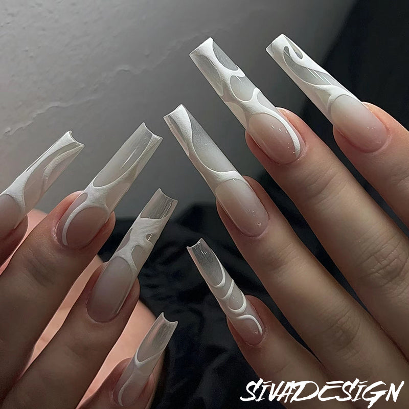 Siva Nail, Plush Boundary, ongles à coller faits main de style minimaliste