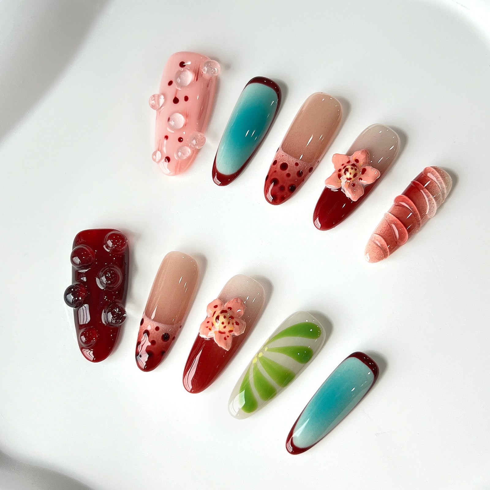 Siva Nail, Fleur fantaisiste, Floral artistique, Ongles pressés faits à la main