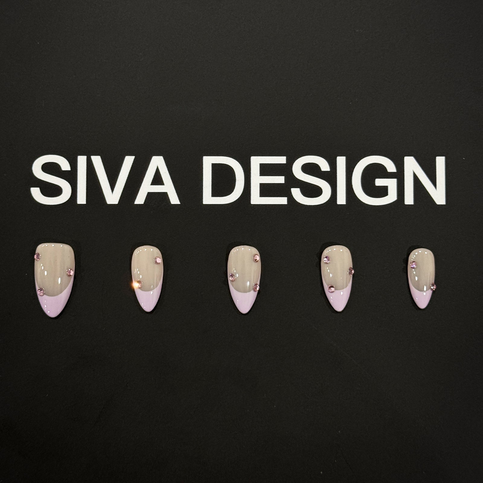 Siva Nail, Crystal Sands, ongles français classiques simples et roses, à coller à la main