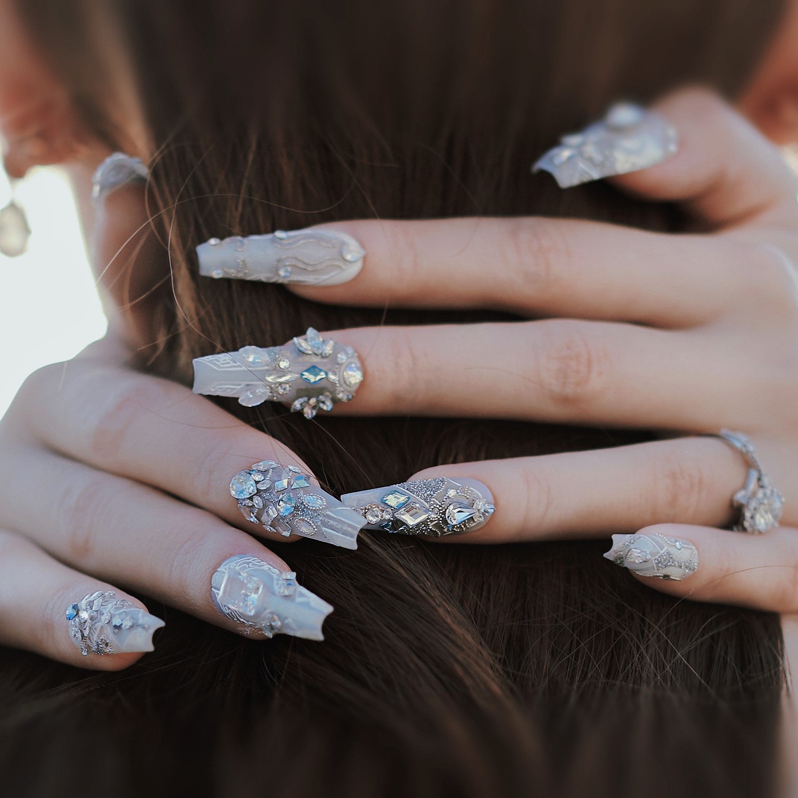 Siva Nail, Crystal Crown, des ongles glamour faits main à coller