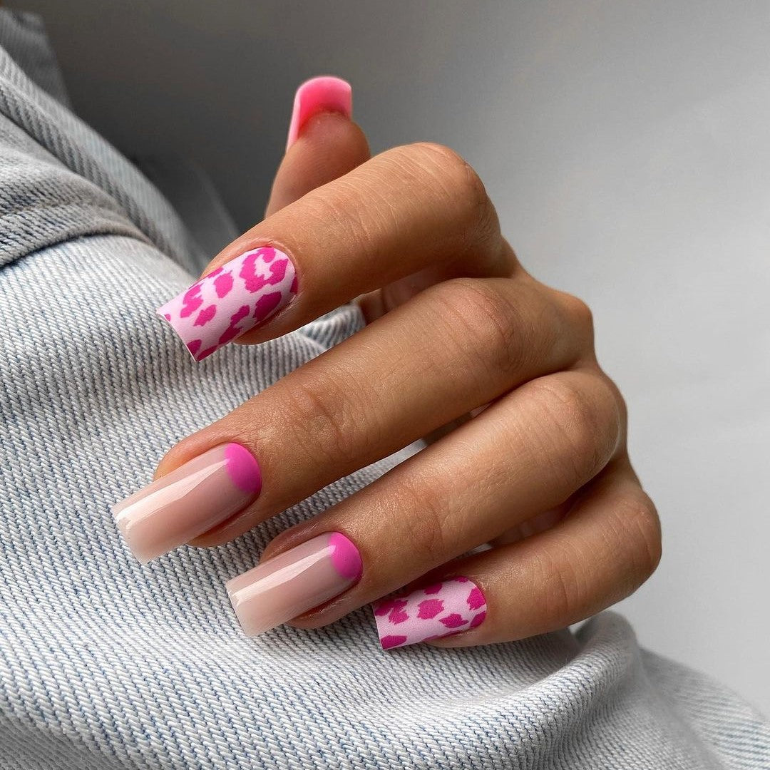 Siva Nail, Blush Leopard, imprimé animal rose, ongles à coller faits main