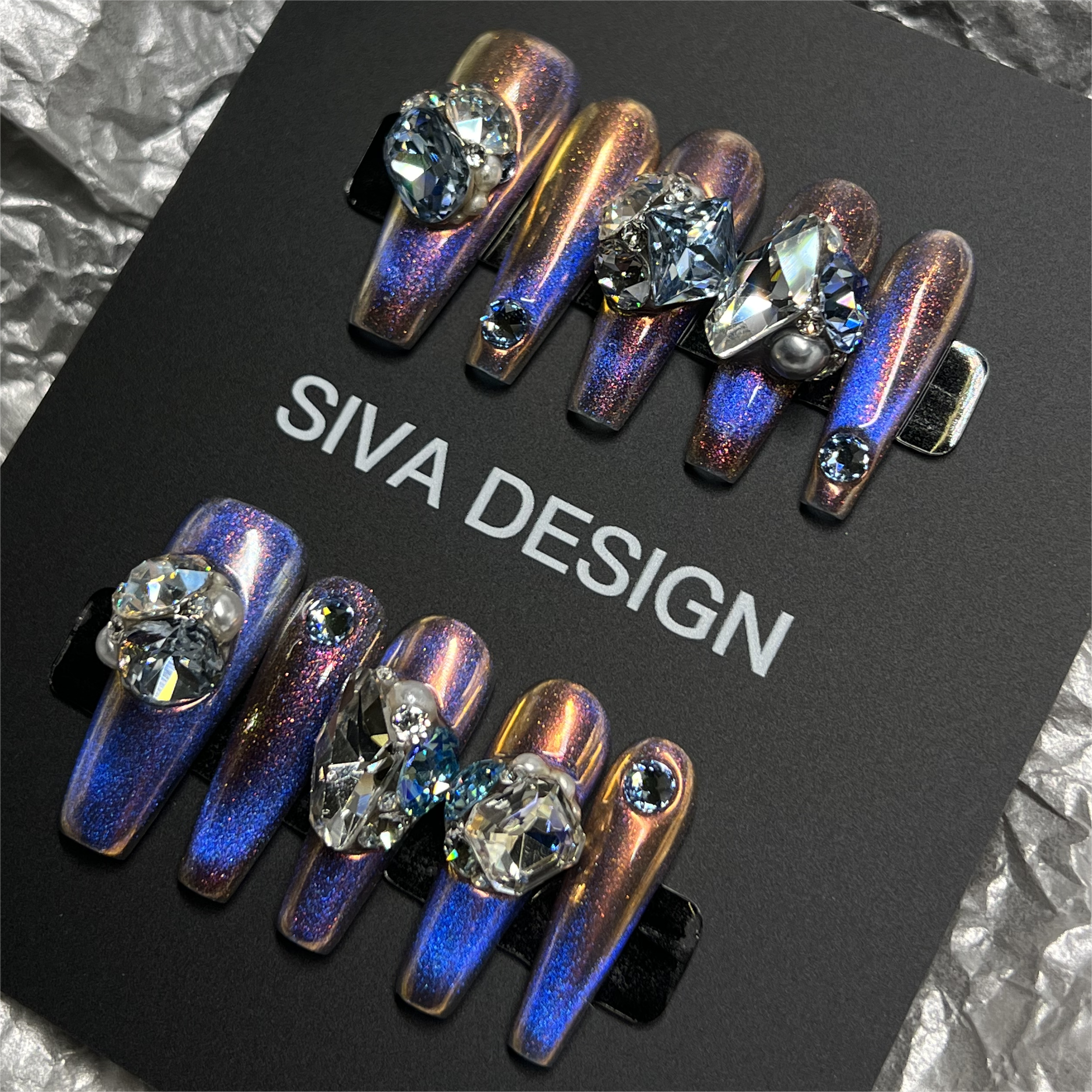 Siva Nail, Galaxy, faux ongles holographiques faits main