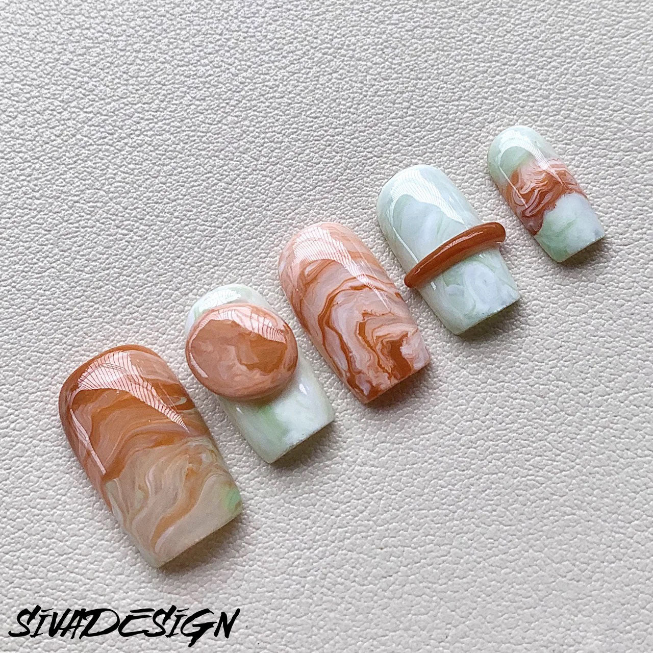 Siva Nail, Marble Serenity, Ongles à coller apaisants faits main