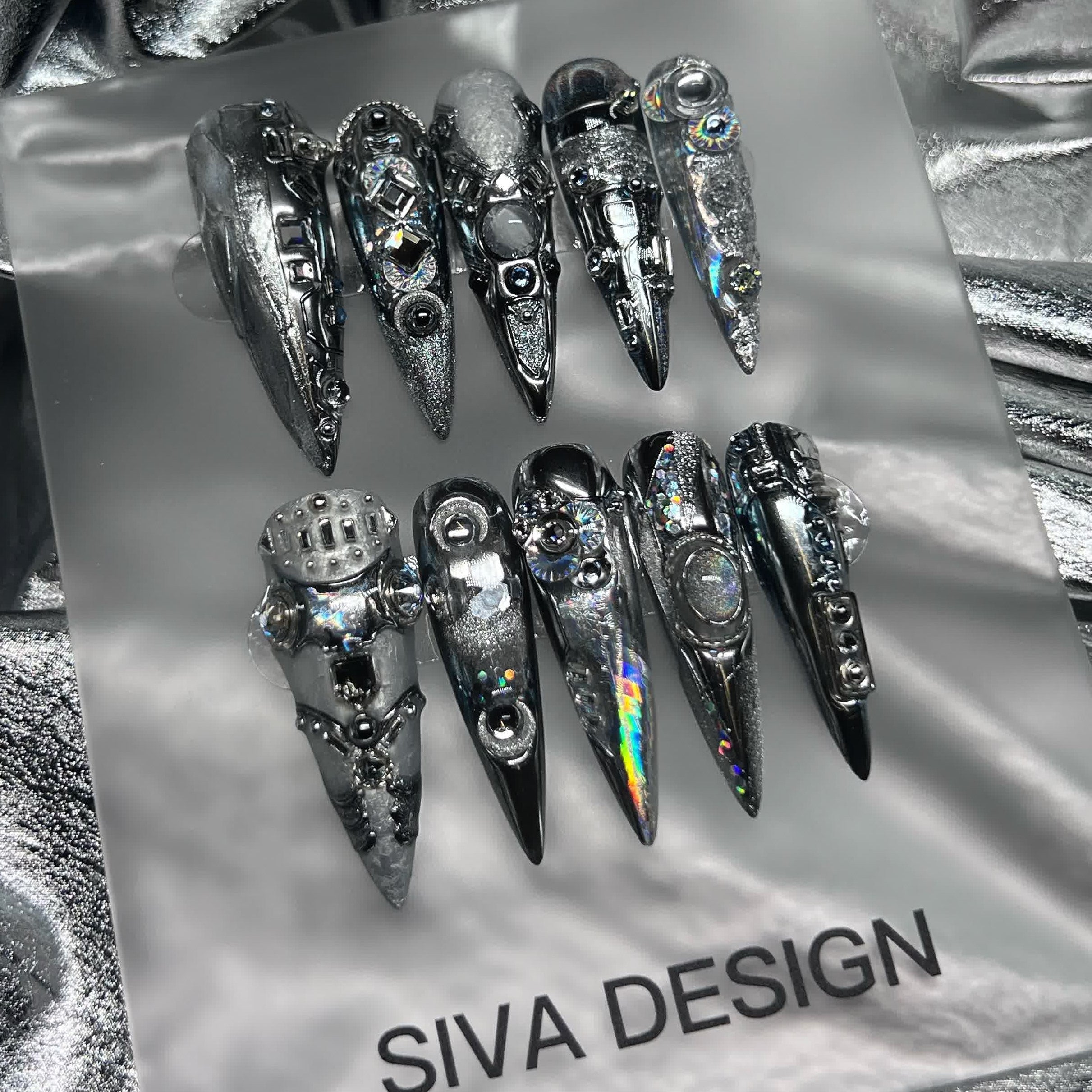 Siva Nail, Star Forge, Armure Galactique, Ongles à coller faits main