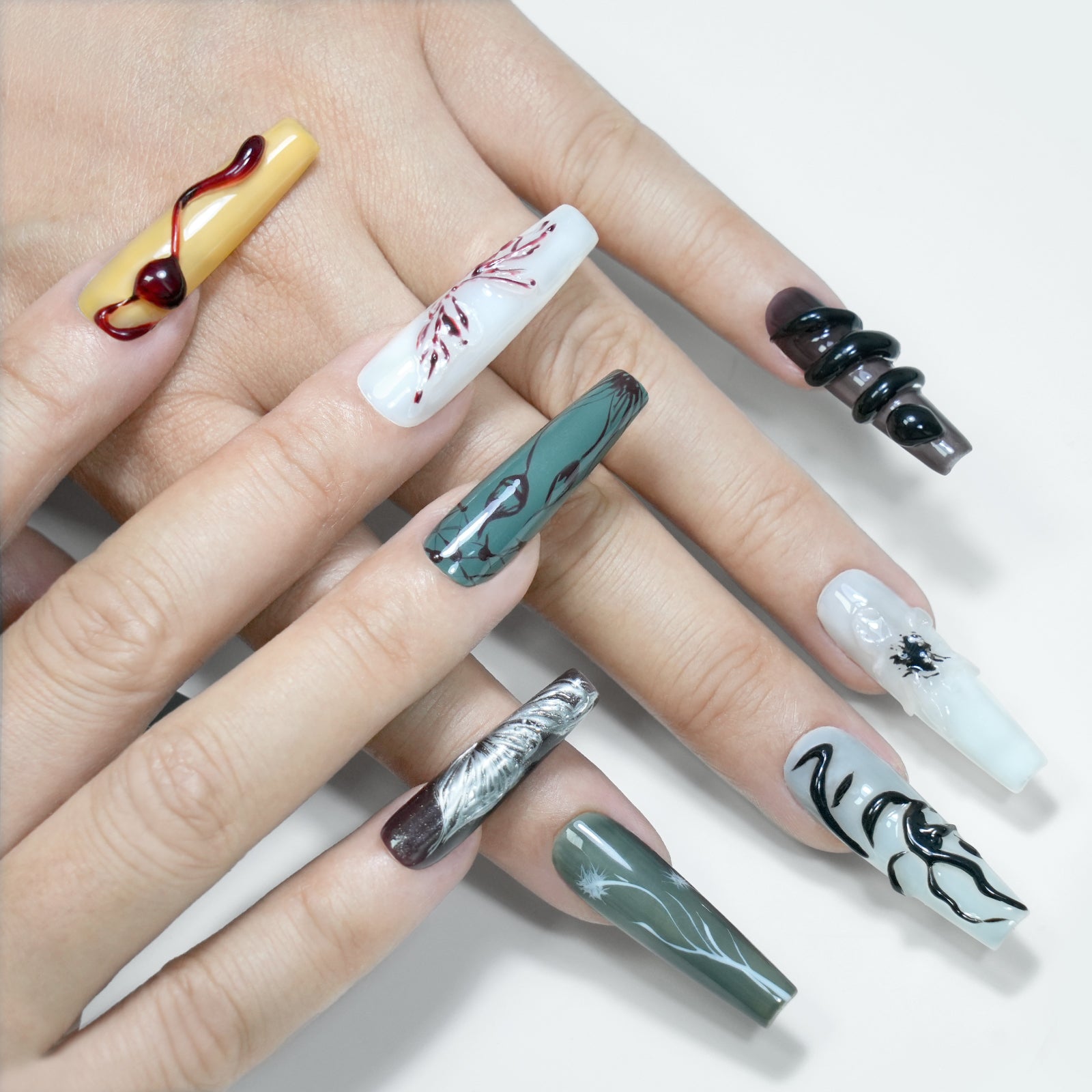 siva-nail-nocturnal-notes-gothic-press-on-nails-21_1