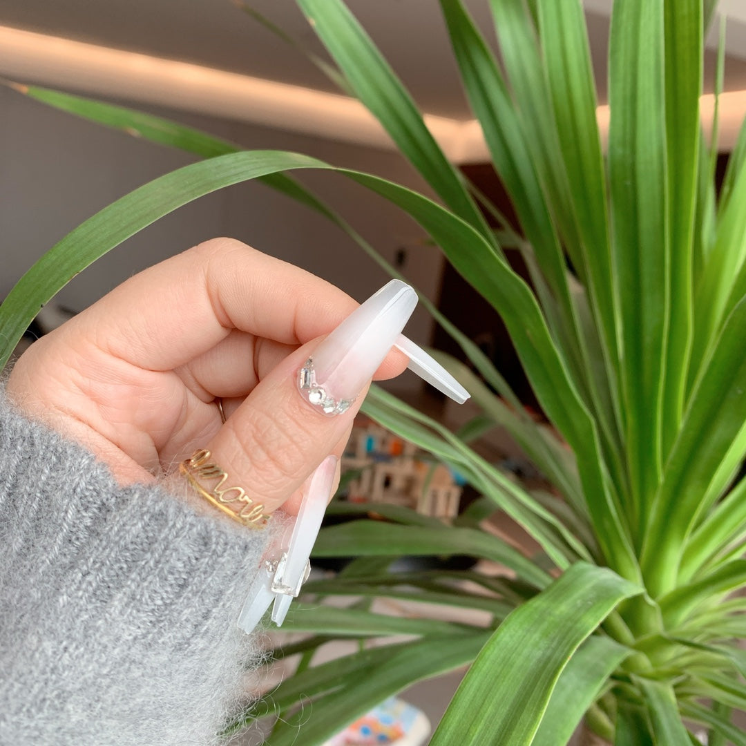 diamond-frost-i1705061066_1012_2_504ca5c6-cd76-4f6a-a05f-65292de8f0bf