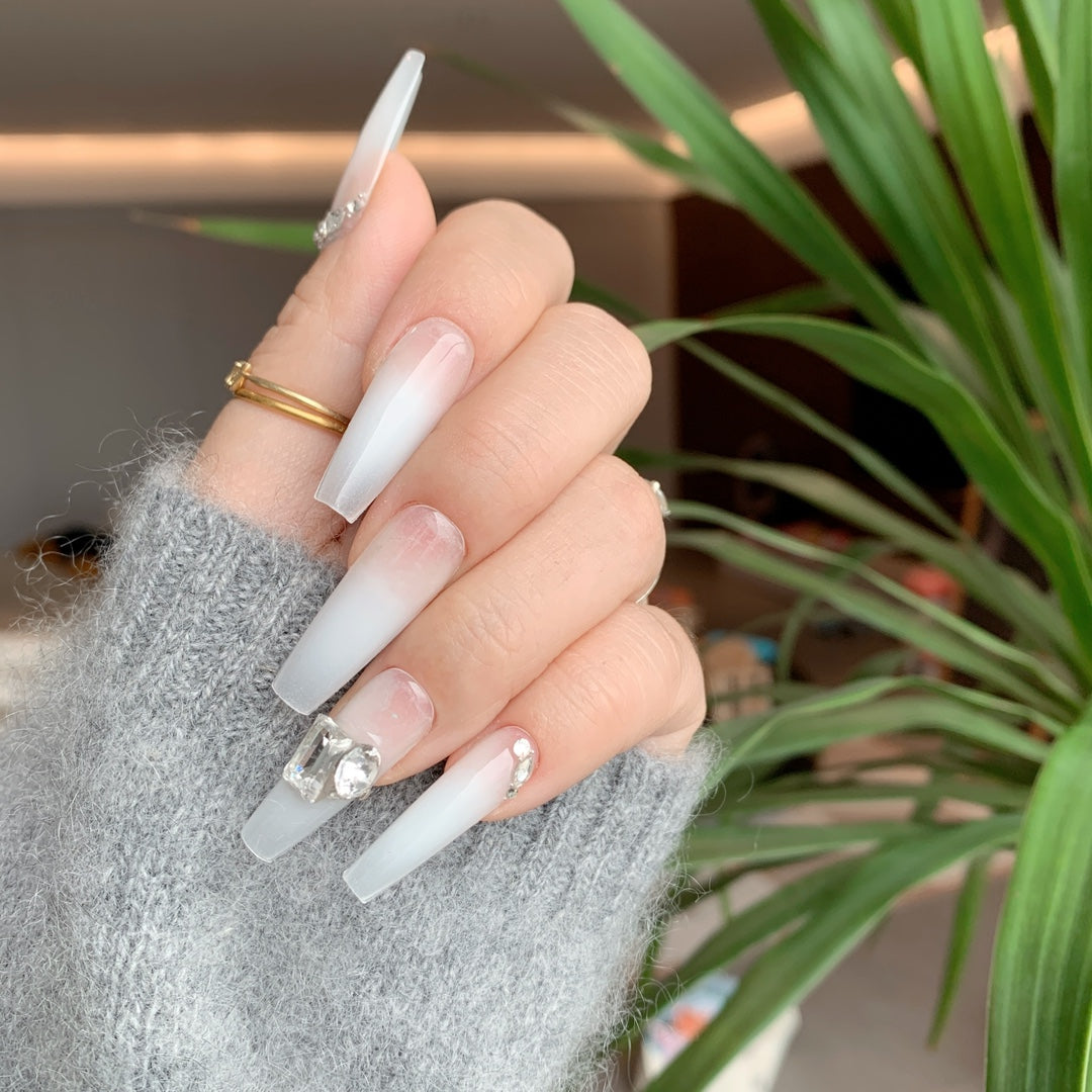 diamond-frost-i1705061066_162_1_023063cf-4d60-4701-8385-064ef4117a9a